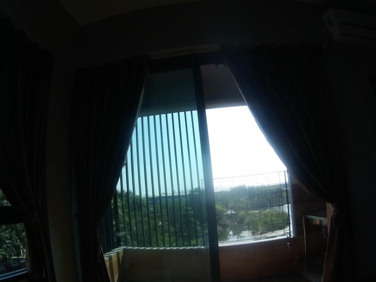 Na Siri Lake View Hotel Samut Prakan Buitenkant foto