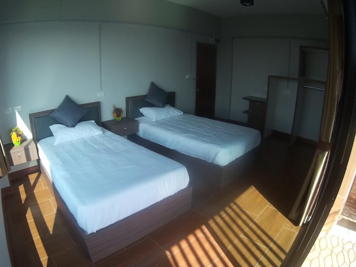 Na Siri Lake View Hotel Samut Prakan Buitenkant foto